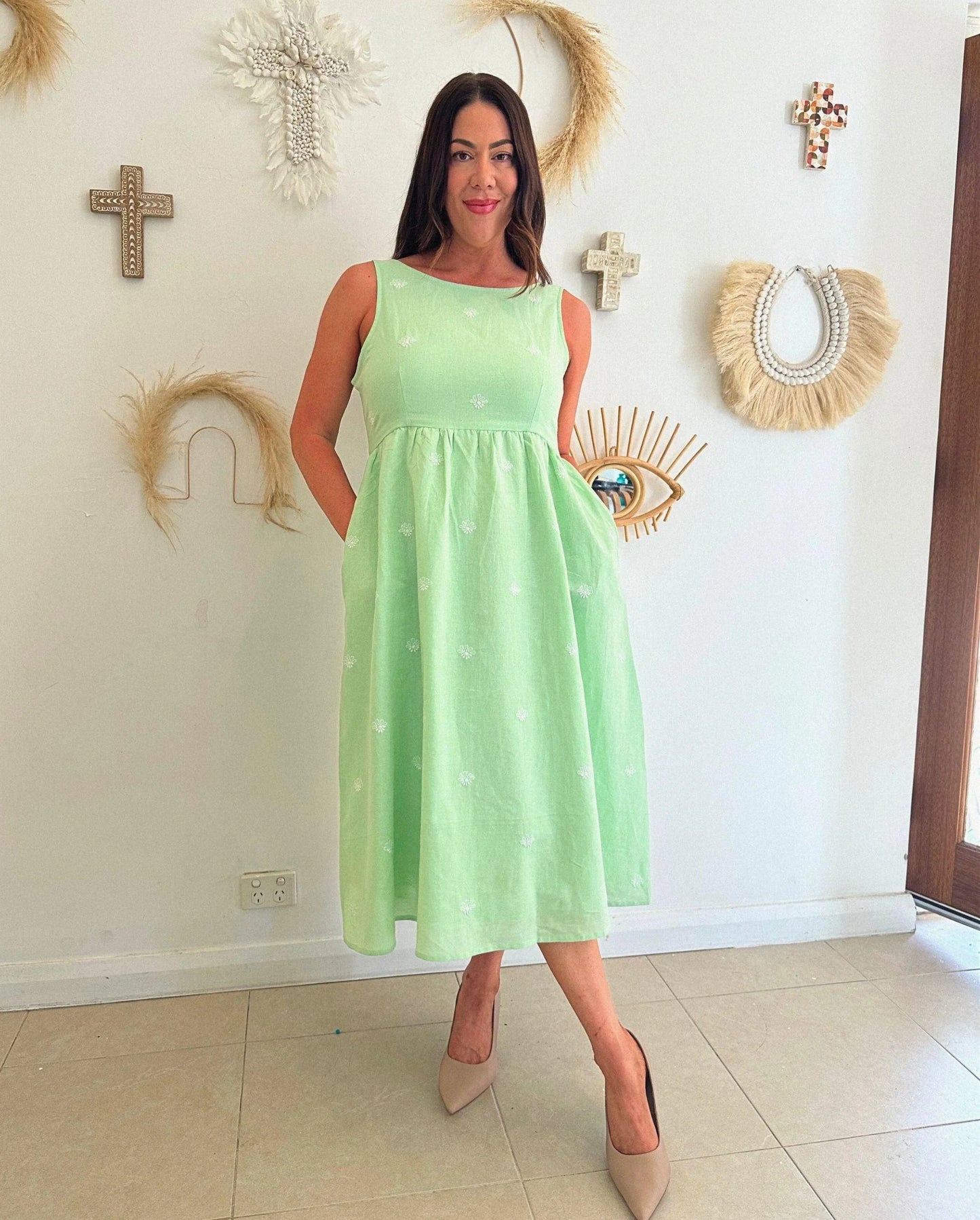 Fiza Linen Midi Dress