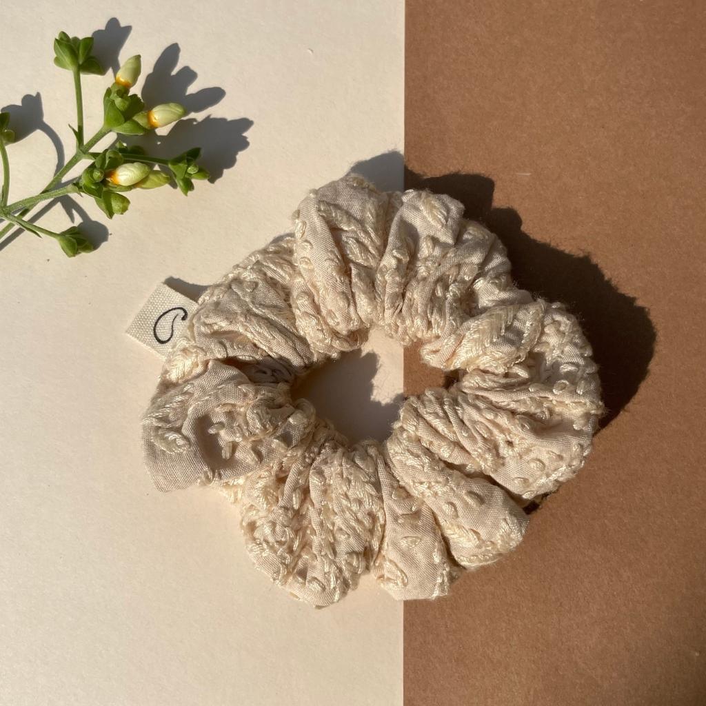 Beige Hair tie