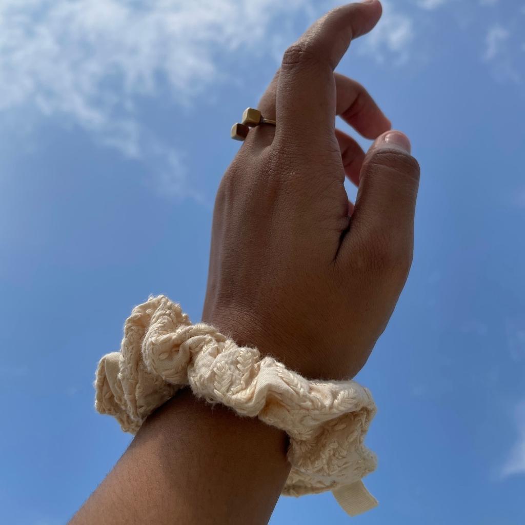 Beige Hair tie